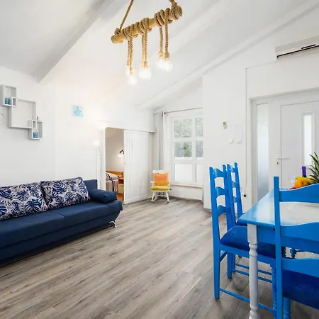 Three-bedroom In Porec Tar-Vabriga