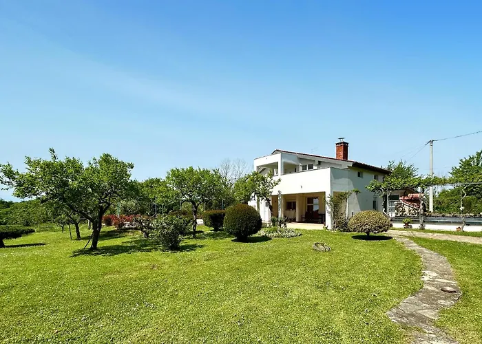 Appartement Three-bedroom In Porec