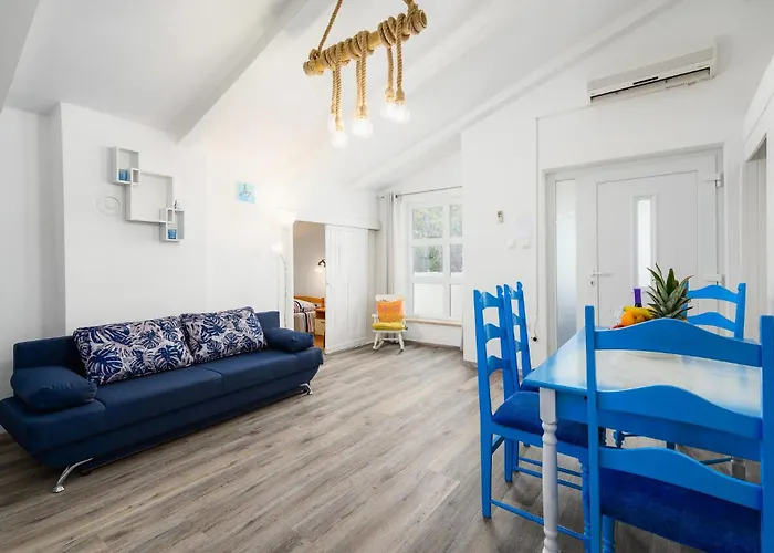 Three-bedroom In Porec Tar-Vabriga