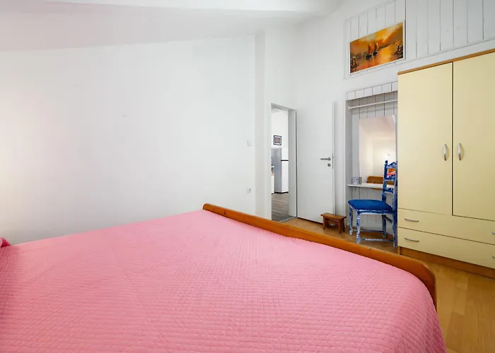 Three-bedroom In Porec Tar-Vabriga