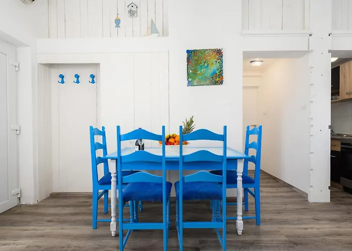 Three-bedroom In Porec *