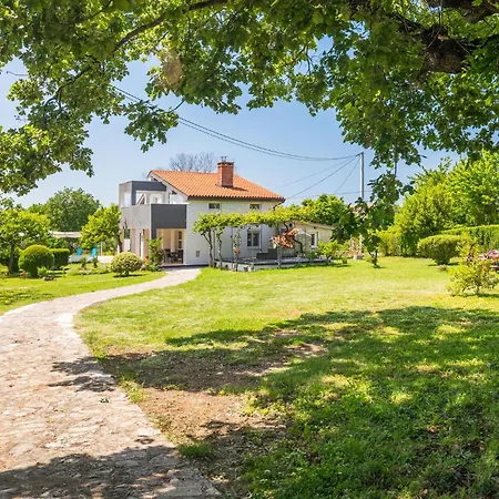 Three-bedroom In Porec Tar-Vabriga